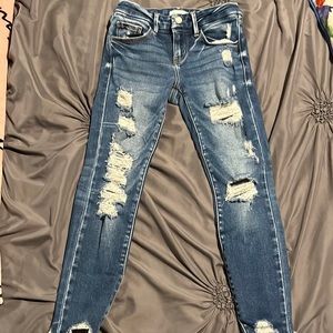 Little girls size 10 Kancans.